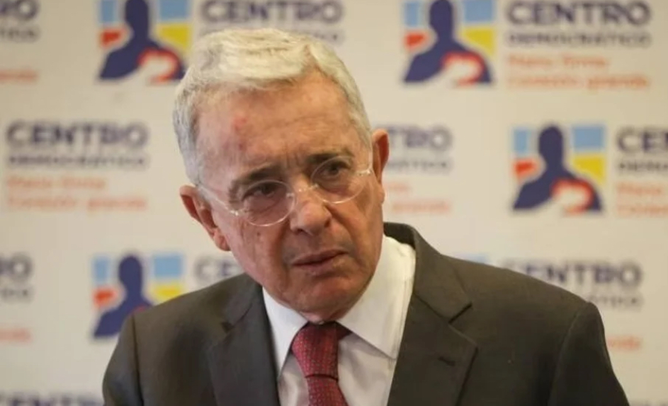 Ex-presidente-Álvaro-Uribe