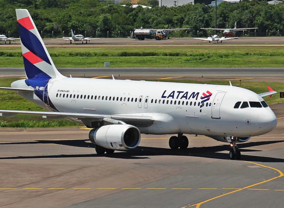 La-aerolinea-LATAM-cancelo-36-vuelos