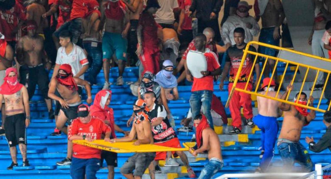 Distrubios-en-estadio-Pascual-Guerero