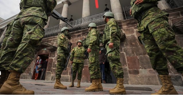 Militares-ecuatorianos