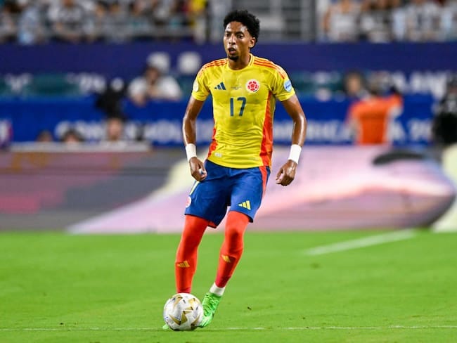 Johan-Mojica-lateral-de-la-selección-Colombia