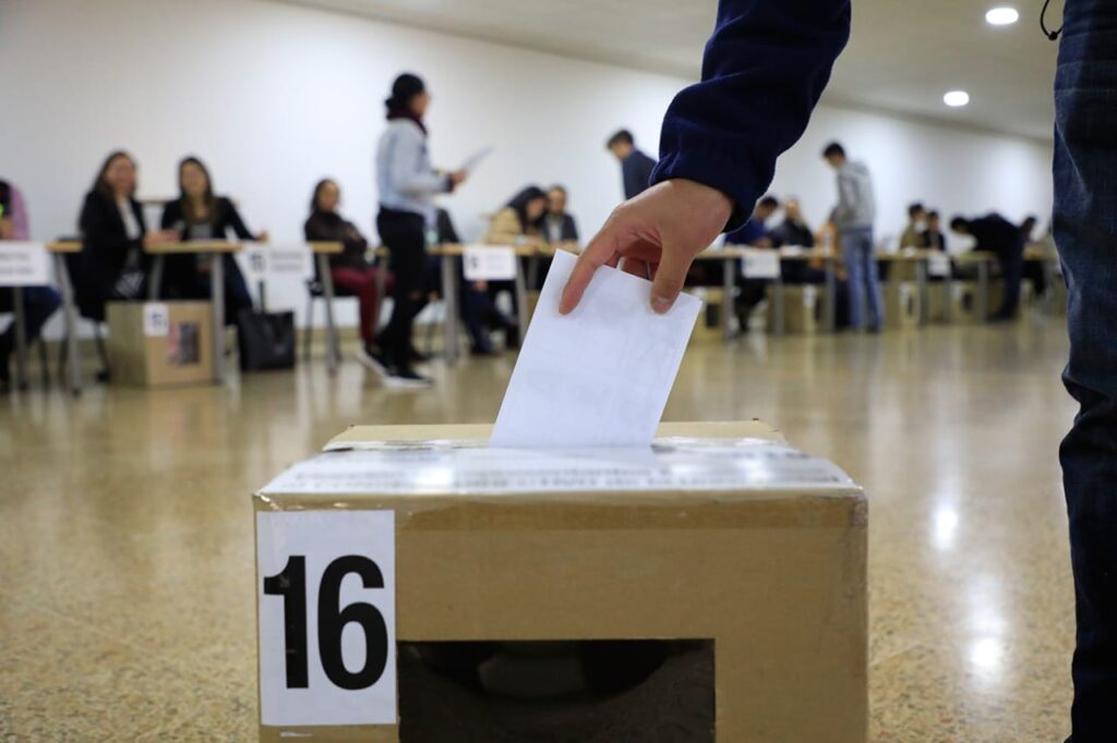 Nuevo revés a idea de Constituyente del Gobierno