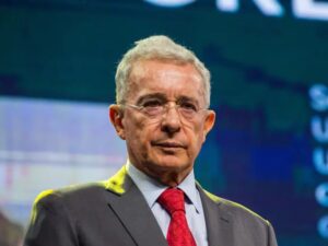 Álvaro Uribe 2