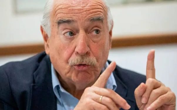 Andrés Pastrana niega vínculos con Jeffrey Epstein: “Nunca viajé en su avión”