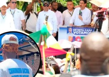 Polémica por camisetas Farc en evento de Cepeda