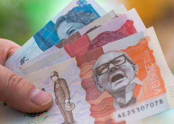 Gobierno anuncia impuesto a ganancias extraordinarias de los bancos